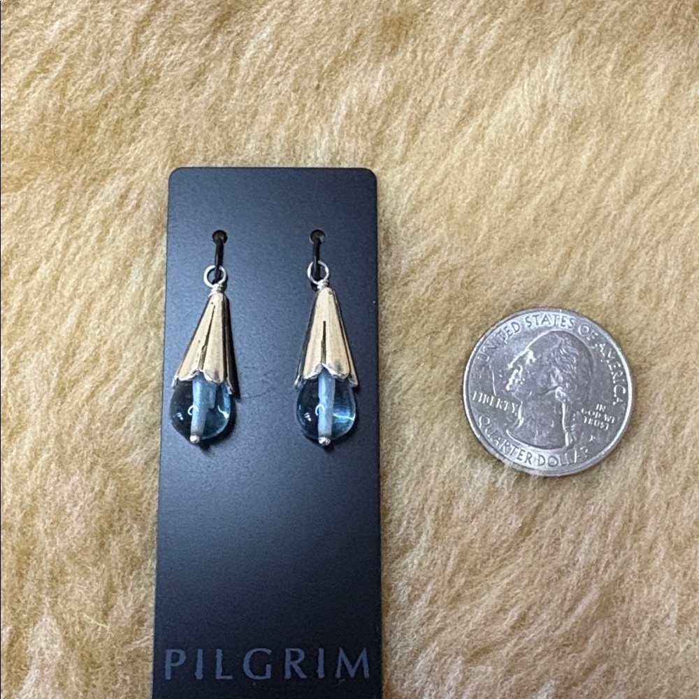 Pilgrim set of 2 Silver Tone and Blue Glass Charms - Picture 4 of 4